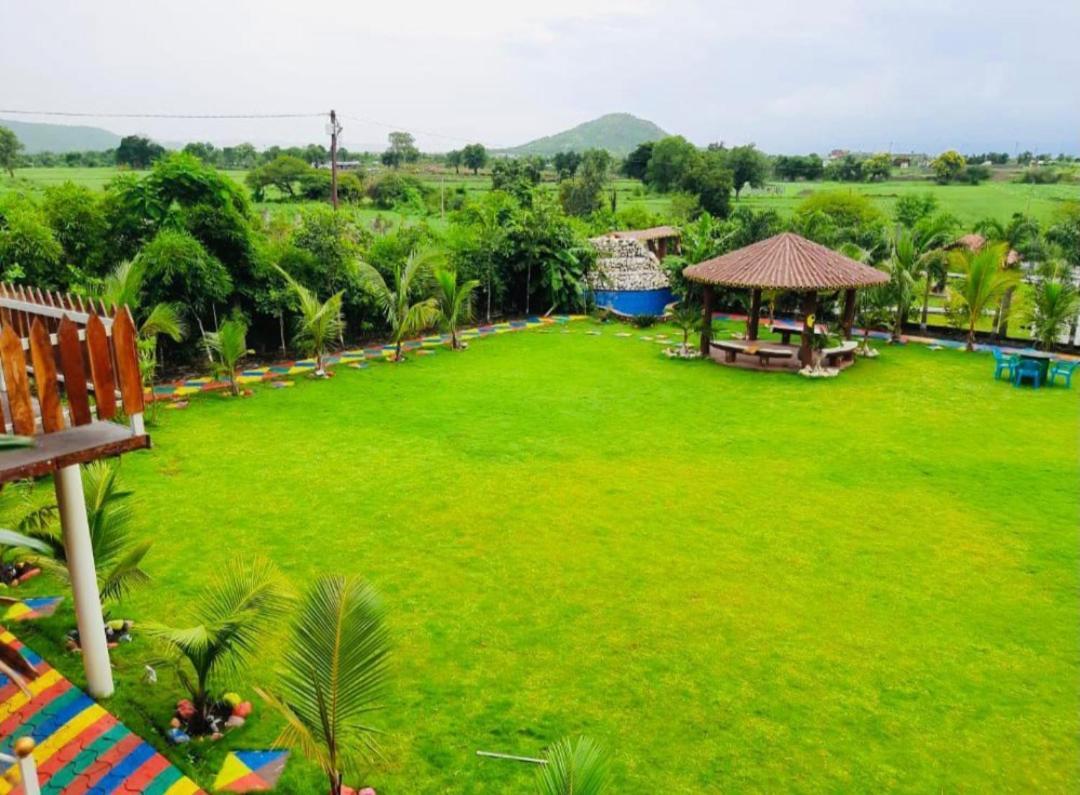 Leopard Farmhouse Mhow Bagian luar foto